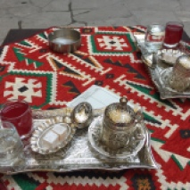 O cafea turceasca si rahat
